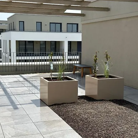 Penthouse Albterrassen Mit Toller Ausstattung!